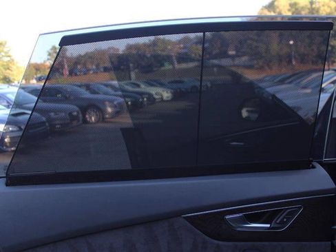 Used 2020 Audi Q8 Prestige w/ Prestige Package image 29