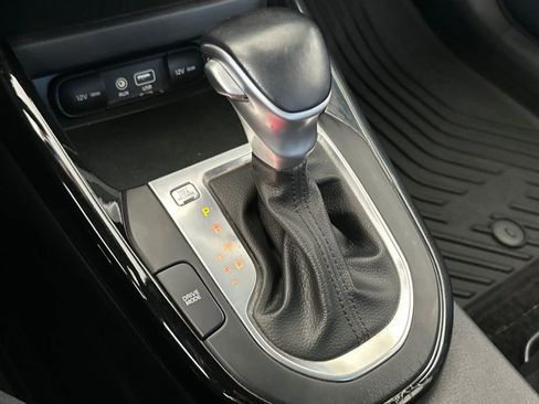 Used 2021 Kia Forte GT-Line image 23