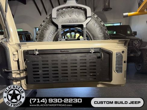 Used 2022 Jeep Wrangler Unlimited Rubicon 4xe w/ Steel Bumper Group AWD/4WD image 34