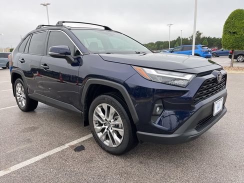 Used 2024 Toyota RAV4 XLE Premium FWD image 3