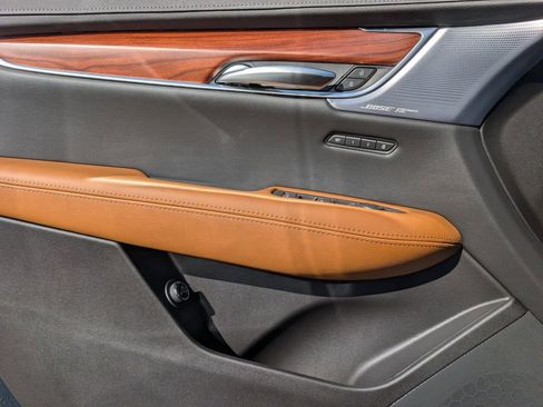 New 2026 Cadillac XT5 Premium Luxury AWD/4WD image 15