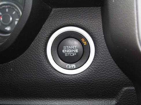 Used 2022 RAM 1500 Big Horn AWD/4WD image 38
