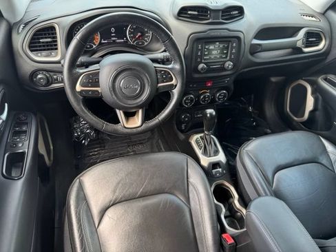 Used 2016 Jeep Renegade Limited AWD/4WD image 11