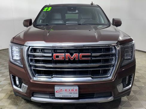 Used 2023 GMC Yukon XL SLT AWD/4WD image 10