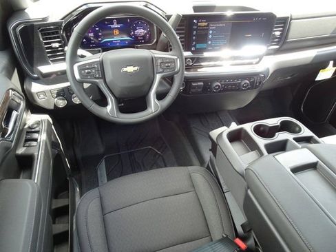 New 2026 Chevrolet Silverado 1500 LT w/ Protection Package AWD/4WD image 7