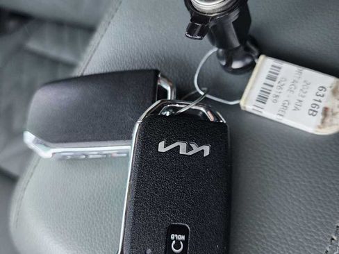 Used 2023 Kia Sportage X-Pro AWD/4WD image 29