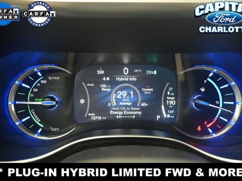 Used 2023 Chrysler Pacifica Limited FWD image 15