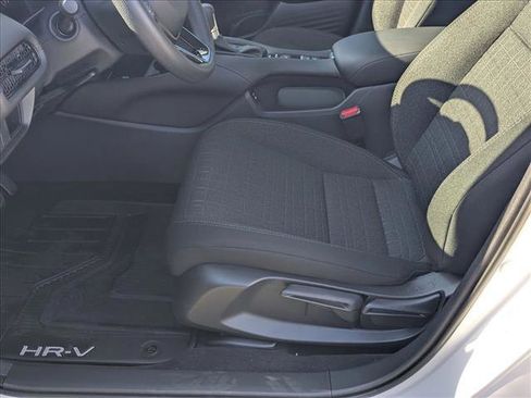 New 2026 Honda HR-V LX image 4