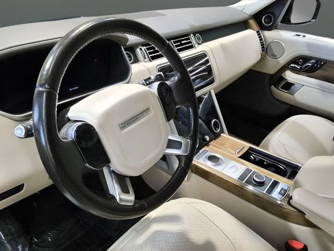 Used 2020 Land Rover Range Rover HSE AWD/4WD image 16