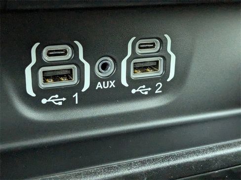 Used 2021 RAM 1500 Lone Star image 21