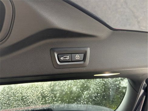 Used 2019 BMW X5 xDrive40i w/ Convenience Package image 54