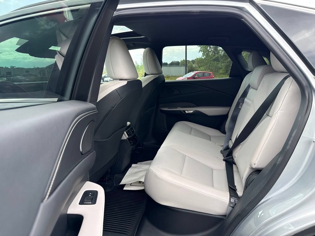 Used 2024 Lexus RX 350 Premium w/ Convenience Package AWD/4WD image 24