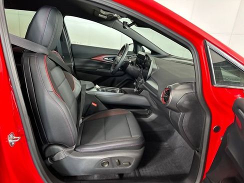 Used 2024 Chevrolet Equinox EV RS image 28