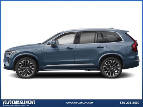 New 2026 Volvo XC90 T8 Ultra w/ Protection Package AWD/4WD image 3