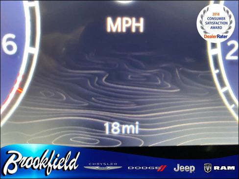 New 2025 Jeep Grand Cherokee L Limited w/ Luxury Tech Group II image 32