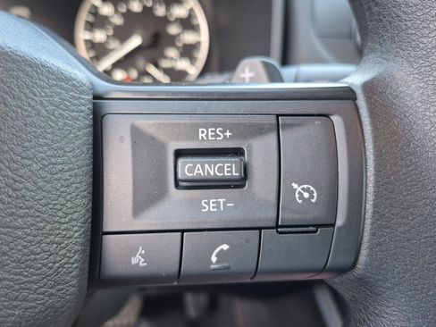 Certified 2025 Nissan Rogue S FWD image 30