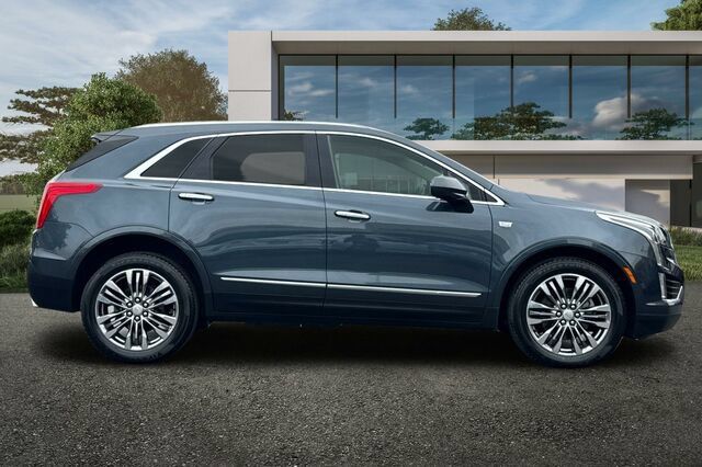 Used 2019 Cadillac XT5 Luxury AWD/4WD image 3
