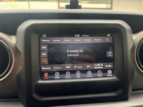 Used 2020 Jeep Gladiator Sport w/ Quick Order Package 24S AWD/4WD image 18
