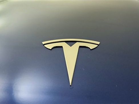 Used 2025 Tesla Model 3 Long Range image 16