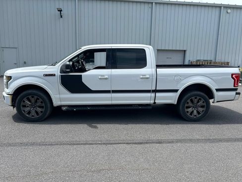 Used 2016 Ford F150 XLT w/ Equipment Group 302A Luxury AWD/4WD image 4