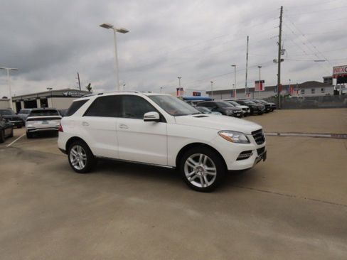 Used 2014 Mercedes-Benz ML 350 2WD image 6