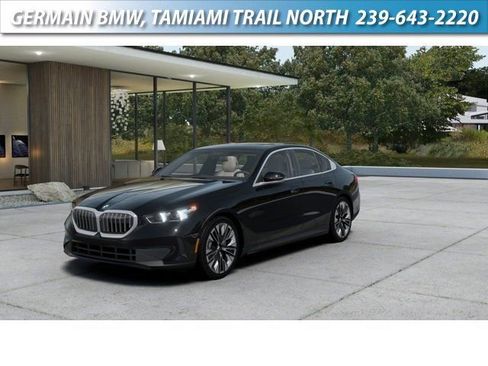 New 2027 BMW 530i RWD image 1