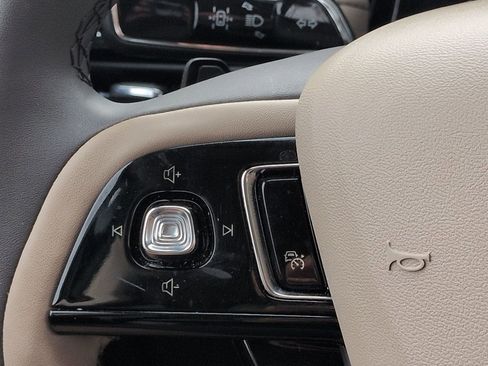 Certified 2023 Lincoln Corsair AWD w/ Equipment Group 101A image 25