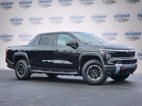 Used 2026 Chevrolet Silverado EV Trail Boss image 2