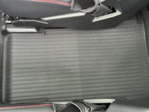 Certified 2024 Chevrolet Traverse RS w/ LPO, Floor Liner Package image 39