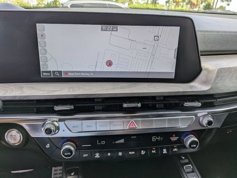 Certified 2024 Kia Telluride SX Prestige X-Line AWD/4WD image 25