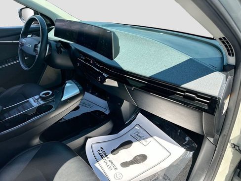 Certified 2023 Kia EV6 Wind w/ Wind Technology Package RWD image 29
