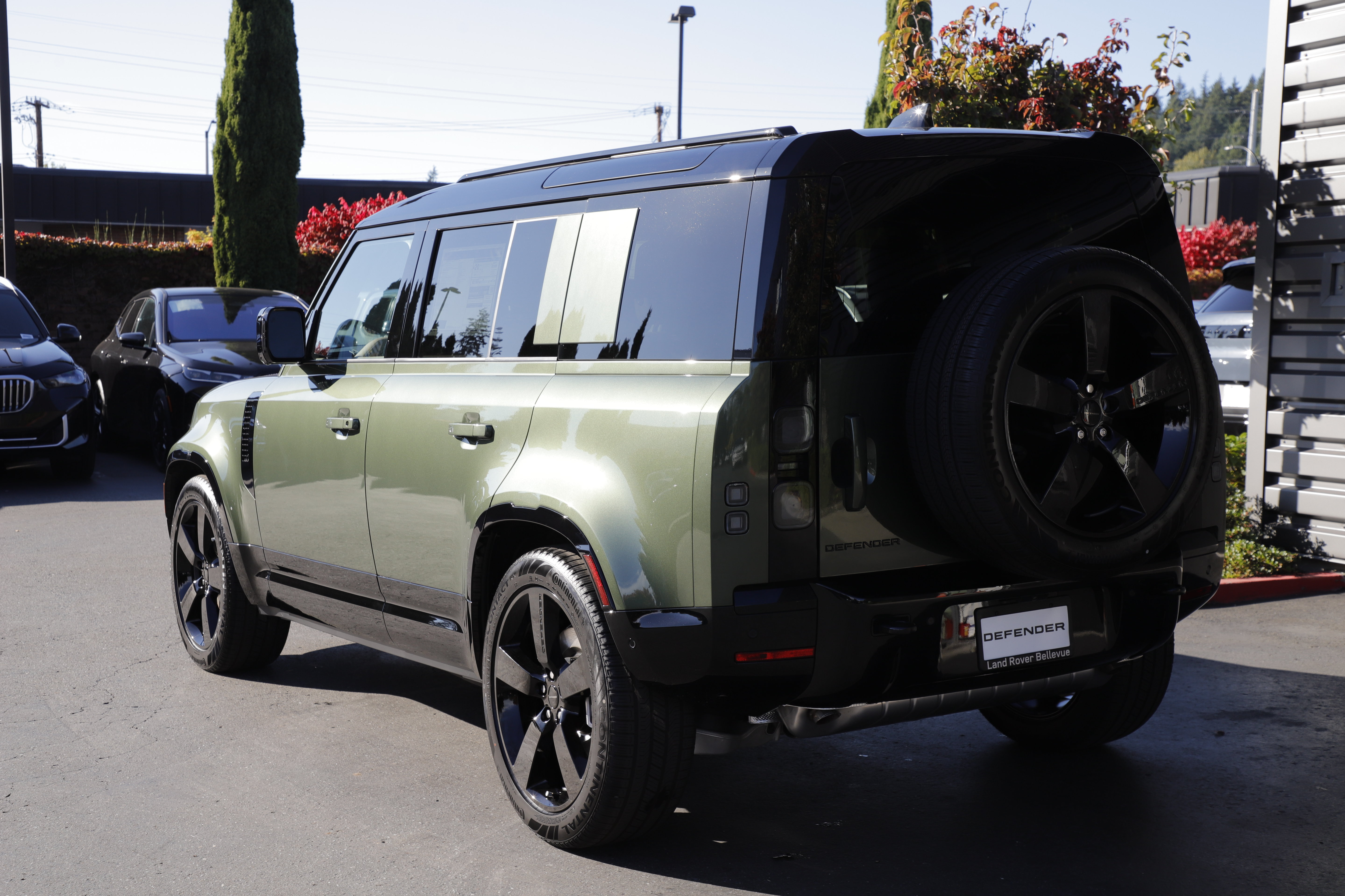 New 2026 Land Rover Defender 110 X-Dynamic SE AWD/4WD image 6