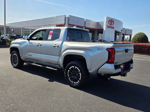 New 2026 Toyota Tacoma TRD Sport AWD/4WD image 8