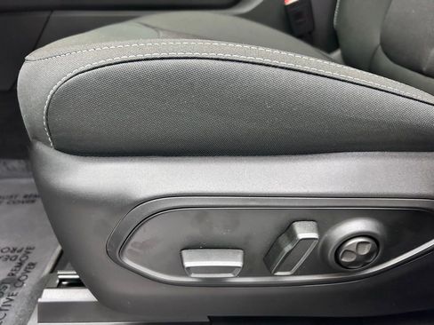 New 2025 Jeep Grand Cherokee Laredo X image 16