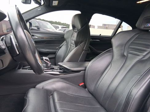 Used 2019 BMW M5 w/ Executive Package image 5