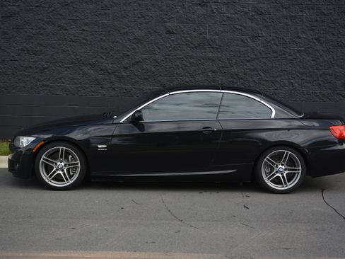 Used 2011 BMW 335is Convertible RWD image 2