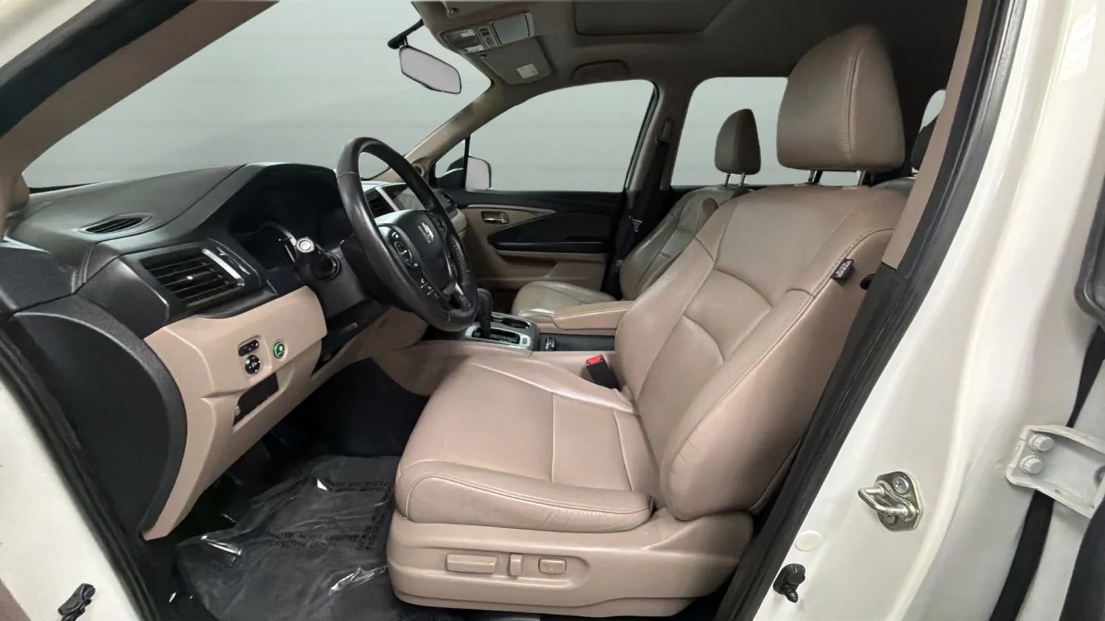 Used 2017 Honda Pilot EX-L image 19