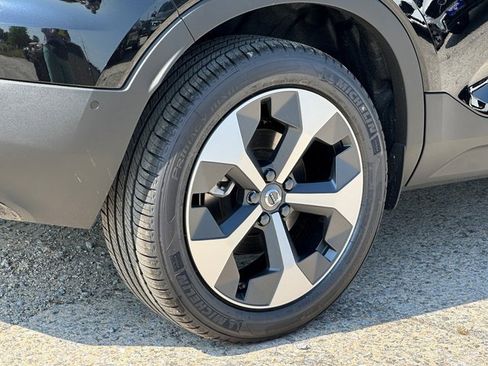 New 2026 Volvo XC40 B5 Plus w/ Protection Package Premier image 9