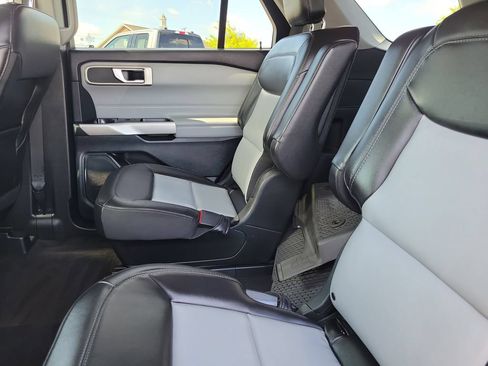 Certified 2023 Ford Explorer XLT w/ Equipment Group 202A AWD/4WD image 12
