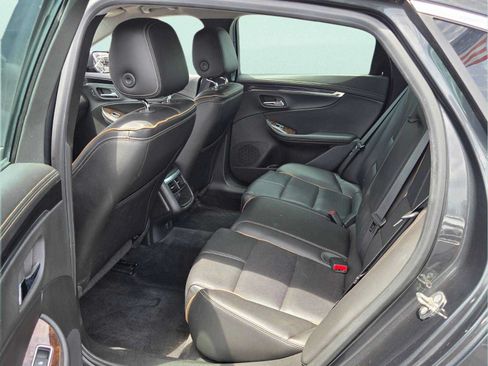 Used 2015 Chevrolet Impala LTZ FWD image 11