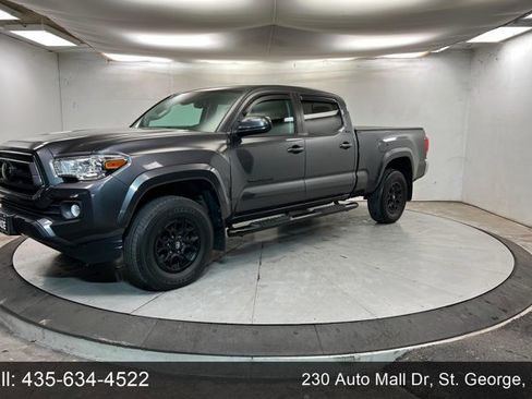 Used 2022 Toyota Tacoma SR5 image 1
