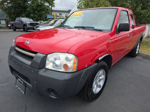 Used 2001 Nissan Frontier XE RWD image 3