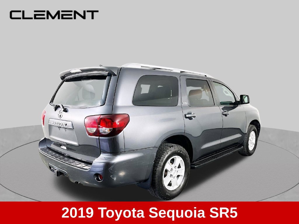 Used 2019 Toyota Sequoia SR5 AWD/4WD image 5