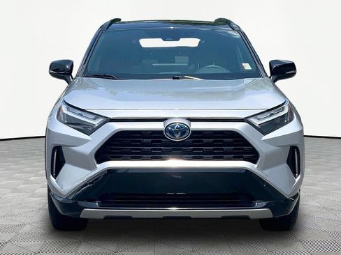 Used 2023 Toyota RAV4 XSE AWD/4WD image 2