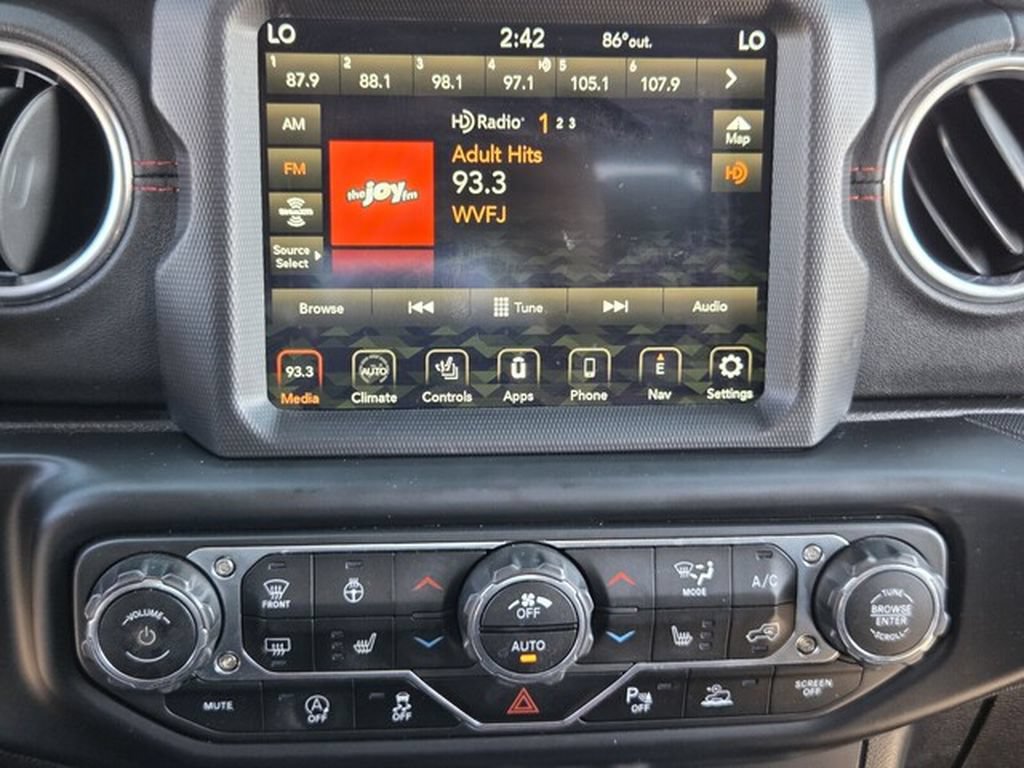 Used 2020 Jeep Gladiator Rubicon AWD/4WD image 24