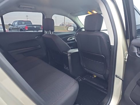 Used 2015 Chevrolet Equinox LS image 22