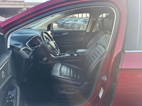 Used 2017 Ford Edge SEL w/ Equipment Group 201A image 9