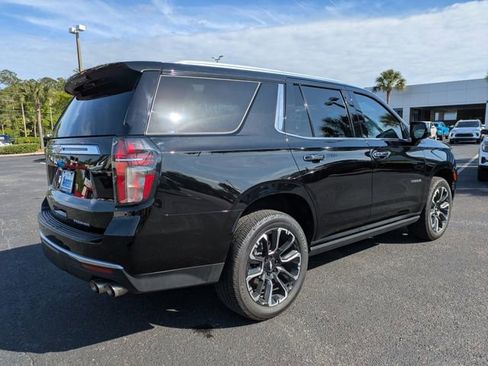Used 2022 Chevrolet Tahoe Premier RWD image 4
