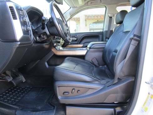 Used 2018 Chevrolet Silverado 2500 LTZ w/ Duramax Plus Package image 9