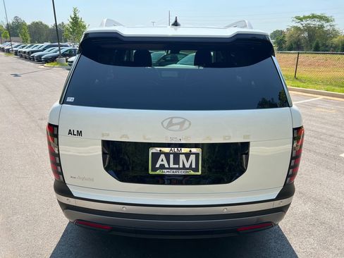 New 2026 Hyundai Palisade FWD Hybrid image 7